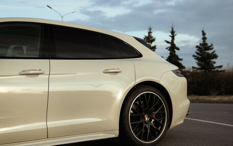 Porsche Panamera II рестайлинг, 2019 год, 10 800 000 рублей, 2 фотография