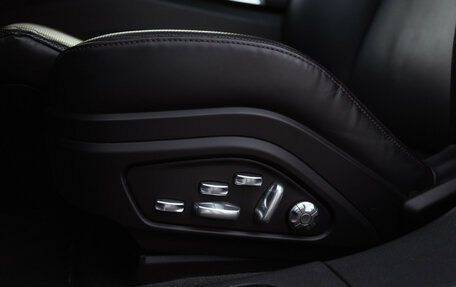 Porsche Panamera II рестайлинг, 2019 год, 10 800 000 рублей, 17 фотография