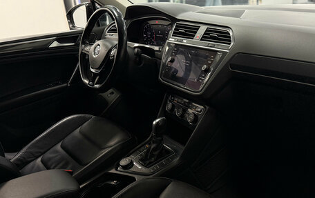 Volkswagen Tiguan II, 2018 год, 3 190 000 рублей, 8 фотография