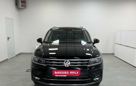 Volkswagen Tiguan II, 2018 год, 3 190 000 рублей, 2 фотография