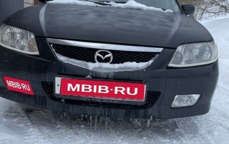 Mazda 323, 2001 год, 299 000 рублей, 1 фотография