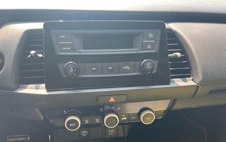 Honda Fit, 2021 год, 1 211 000 рублей, 8 фотография