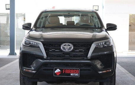 Toyota Fortuner II, 2026 год, 5 070 000 рублей, 2 фотография