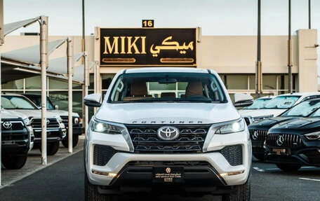 Toyota Fortuner II, 2026 год, 5 050 000 рублей, 2 фотография