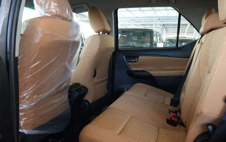 Toyota Fortuner II, 2026 год, 5 070 000 рублей, 17 фотография