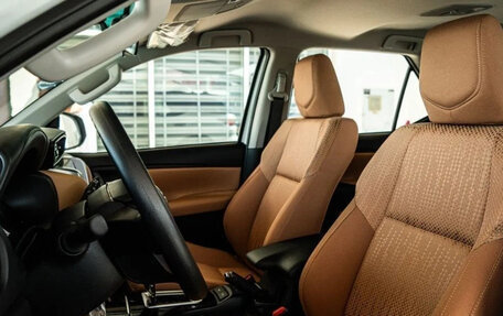 Toyota Fortuner II, 2026 год, 5 050 000 рублей, 8 фотография