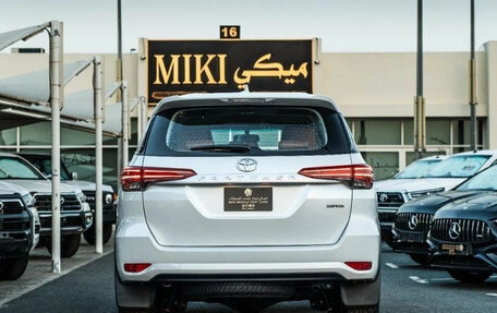 Toyota Fortuner II, 2026 год, 5 050 000 рублей, 6 фотография