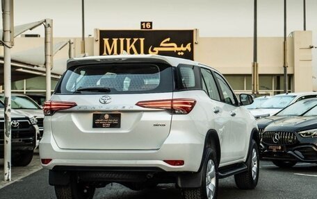 Toyota Fortuner II, 2026 год, 5 050 000 рублей, 7 фотография