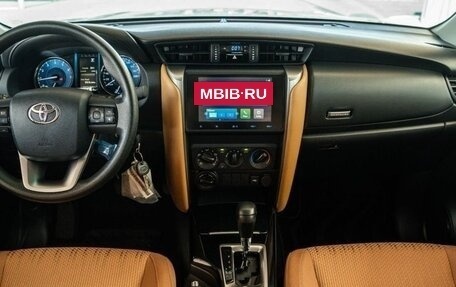 Toyota Fortuner II, 2026 год, 5 050 000 рублей, 11 фотография