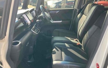 Honda N-BOX I рестайлинг, 2016 год, 599 000 рублей, 18 фотография