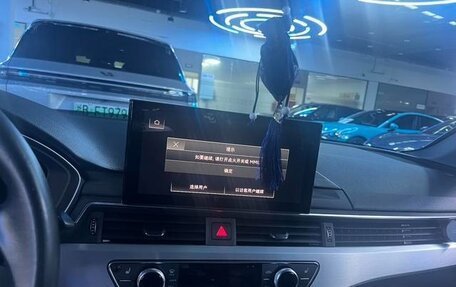 Audi A4, 2022 год, 2 740 000 рублей, 10 фотография