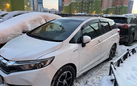 Honda Shuttle II, 2015 год, 1 050 000 рублей, 3 фотография