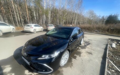 Toyota Camry, 2021 год, 3 100 000 рублей, 4 фотография