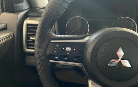 Mitsubishi L200, 2025 год, 6 200 000 рублей, 14 фотография