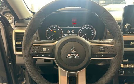 Mitsubishi L200, 2025 год, 6 200 000 рублей, 12 фотография