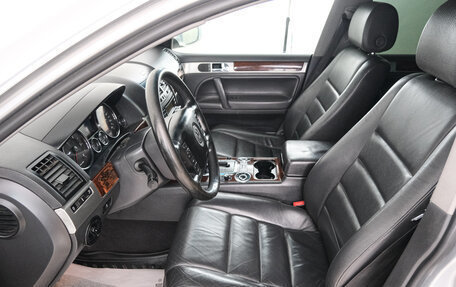 Volkswagen Touareg III, 2008 год, 1 449 000 рублей, 8 фотография