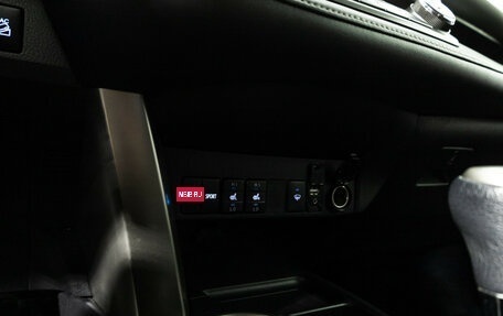 Toyota RAV4, 2014 год, 1 999 700 рублей, 18 фотография