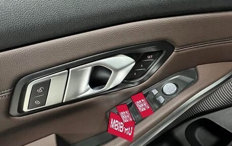 BMW 3 серия, 2023 год, 3 710 000 рублей, 18 фотография