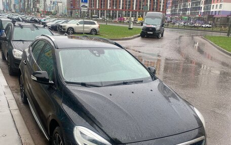 Volvo V40 Cross Country I, 2018 год, 1 938 499 рублей, 2 фотография