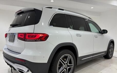 Mercedes-Benz GLB, 2021 год, 2 390 000 рублей, 5 фотография