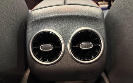 Mercedes-Benz GLB, 2021 год, 2 390 000 рублей, 26 фотография