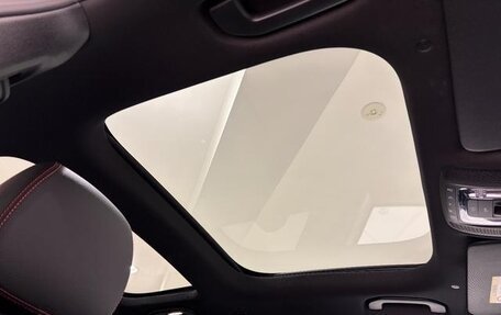 Mercedes-Benz GLB, 2021 год, 2 390 000 рублей, 16 фотография