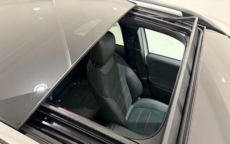 Mercedes-Benz GLB, 2021 год, 2 390 000 рублей, 17 фотография