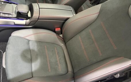 Mercedes-Benz GLB, 2021 год, 2 390 000 рублей, 21 фотография