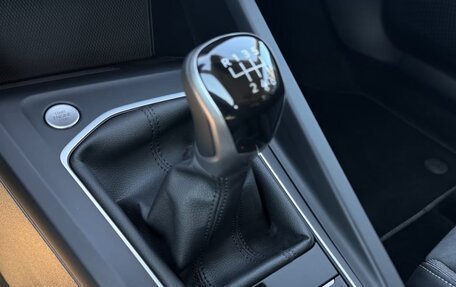 Volkswagen Golf VIII, 2024 год, 3 000 000 рублей, 14 фотография