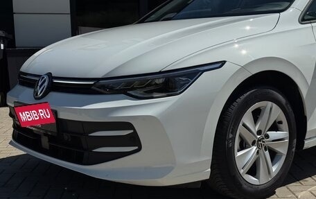 Volkswagen Golf VIII, 2024 год, 3 000 000 рублей, 17 фотография