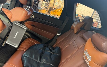 Jeep Grand Cherokee, 2013 год, 2 300 000 рублей, 12 фотография