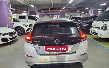 Nissan Leaf II, 2019 год, 1 251 000 рублей, 4 фотография