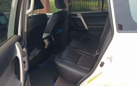 Toyota Land Cruiser Prado 150 рестайлинг 2, 2010 год, 2 550 000 рублей, 4 фотография