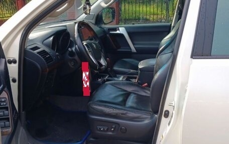Toyota Land Cruiser Prado 150 рестайлинг 2, 2010 год, 2 550 000 рублей, 7 фотография