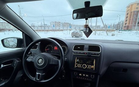 Volkswagen Polo VI (EU Market), 2013 год, 700 000 рублей, 7 фотография