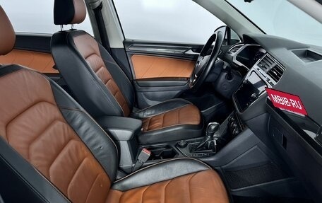 Volkswagen Tiguan II, 2018 год, 2 550 000 рублей, 15 фотография