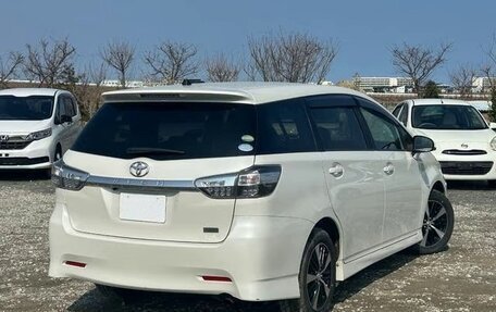 Toyota Wish II, 2017 год, 1 238 000 рублей, 5 фотография