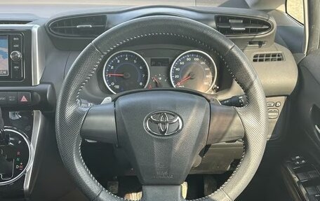 Toyota Wish II, 2017 год, 1 238 000 рублей, 9 фотография
