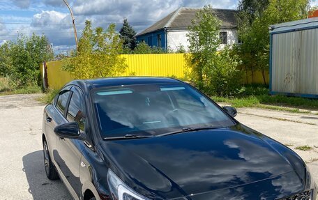 Hyundai Solaris II рестайлинг, 2021 год, 1 900 000 рублей, 4 фотография