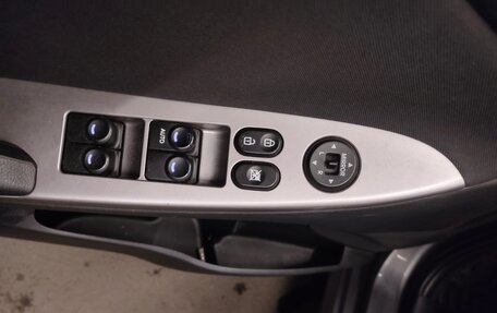 Hyundai Solaris II рестайлинг, 2015 год, 1 200 000 рублей, 8 фотография