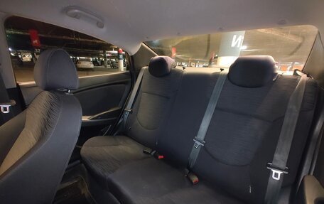 Hyundai Solaris II рестайлинг, 2015 год, 1 200 000 рублей, 10 фотография