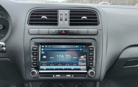 Volkswagen Polo VI (EU Market), 2012 год, 740 000 рублей, 18 фотография