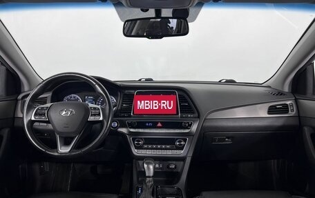 Hyundai Sonata VII, 2019 год, 2 270 000 рублей, 14 фотография