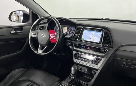 Hyundai Sonata VII, 2019 год, 2 270 000 рублей, 13 фотография