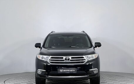 Toyota Highlander III, 2011 год, 1 970 000 рублей, 2 фотография