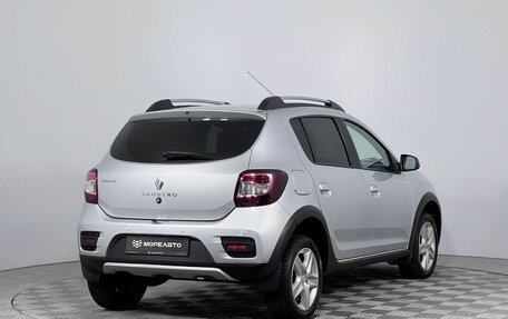 Renault Sandero II рестайлинг, 2015 год, 940 000 рублей, 5 фотография