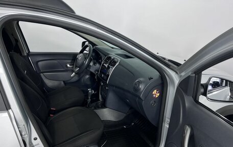 Renault Sandero II рестайлинг, 2015 год, 940 000 рублей, 12 фотография