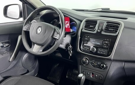 Renault Sandero II рестайлинг, 2015 год, 940 000 рублей, 13 фотография