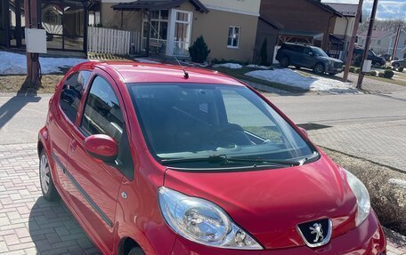 Peugeot 107 I рестайлинг, 2008 год, 440 000 рублей, 2 фотография