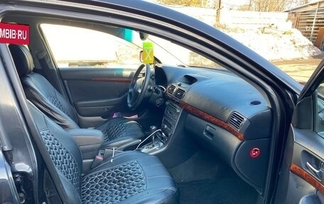 Toyota Avensis III рестайлинг, 2005 год, 680 000 рублей, 10 фотография